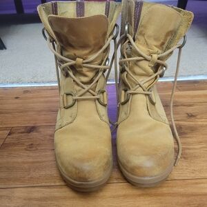 Women's Tan SOREL Lace-Up Boots